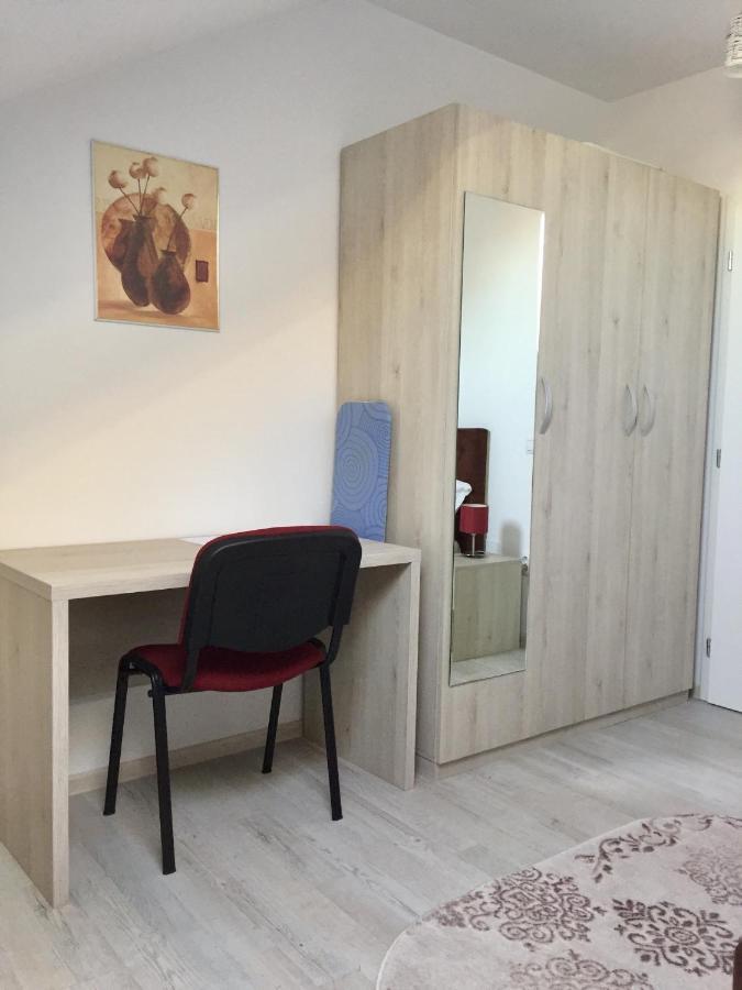 Simona Apartament Palas Mall Iasi Exterior foto